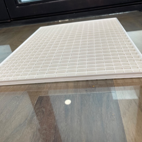 New Plastic Dish Drying Rack - Picture 4 of 5